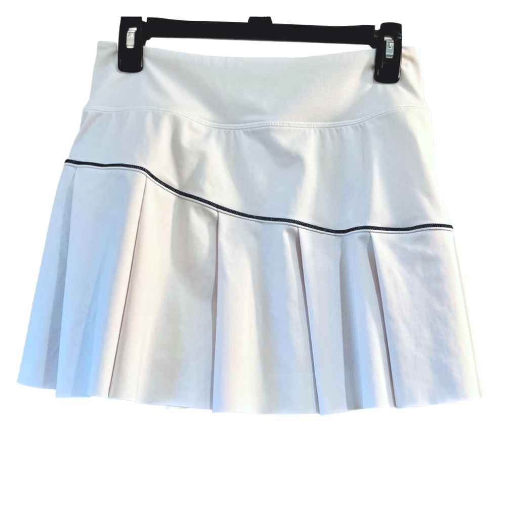 Athleta White Pleated Tennis Skort with Black Trim